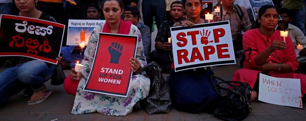 Hindistan'da tecavüz protestoları Hindistan'da tecavüz protestoları - Sputnik Türkiye