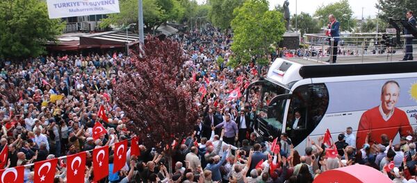 CHP’nin Cumhurbaşkanı Adayı Muharrem İnce, memleketi Yalova’da miting düzenledi. - Sputnik Türkiye