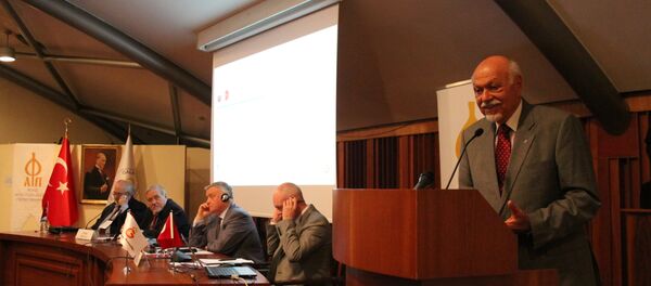 Ender Arat - Sputnik Türkiye