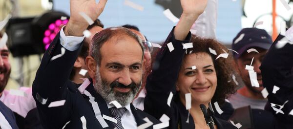 Ermenistan Başbakanı Paşinyan - Sputnik Türkiye