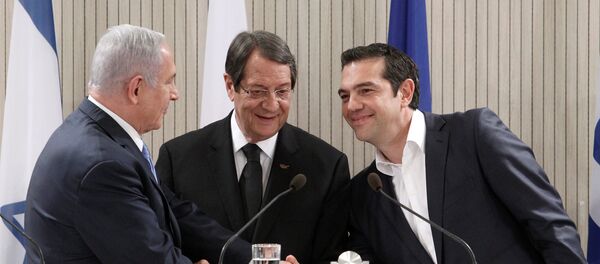 Lefkoşa'da Netanyahu, Anastasiadis ve Çipras arasında doğalgaz boru hattı mutabakatı - Sputnik Türkiye
