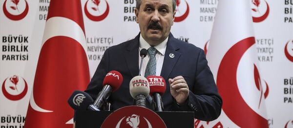 Büyük Birlik Partisi (BBP) Genel Başkanı Mustafa Destici - Sputnik Türkiye