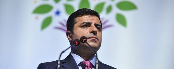 Selahattin Demirtaş - Sputnik Türkiye