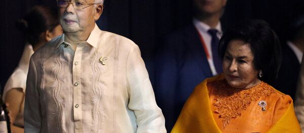 Eski Malezya Başbakanı Necip Rezak ve eşi  Rüsma Mansur - Sputnik Türkiye