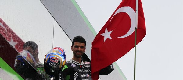 Kenan Sofuoğlu, aktif sporculuk kariyerini sonlandırdı. Kenan Sofuoğlu, aktif sporculuk kariyerini sonlandırdı. - Sputnik Türkiye