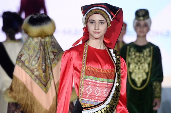 Kazan'daki Müslüman Giysileri Festivali - Sputnik Türkiye