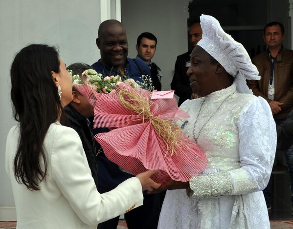 Nijeryalı rahibeye Nevşehir'de coşkulu karşılama - Sputnik Türkiye