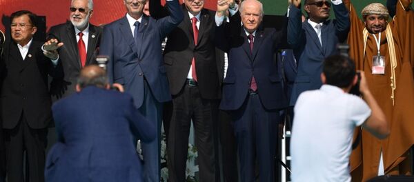 'Zulme Lanet Kudüs'e Destek' mitingine Cumhurbaşkanı Erdoğan, Başbakan Yıldırım, MHP Genel Başkanı Bahçeli ve BBP lideri Destici katıldı. - Sputnik Türkiye