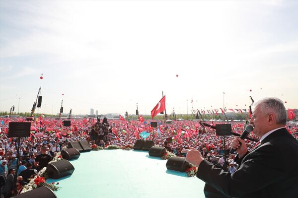 Binali Yıldırım: ABD yönetimi ve Başkanı da aynı şekilde bu zulme ortak olmuştur - Sputnik Türkiye