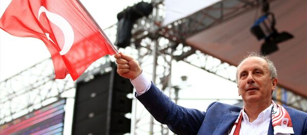CHP'nin Cumhurbaşkanı adayı Muharrem İnce, Samsun'da miting yaptı - Sputnik Türkiye