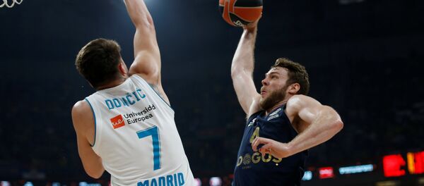 Fenerbahçe finalde kaybetti: 85-80 - Sputnik Türkiye