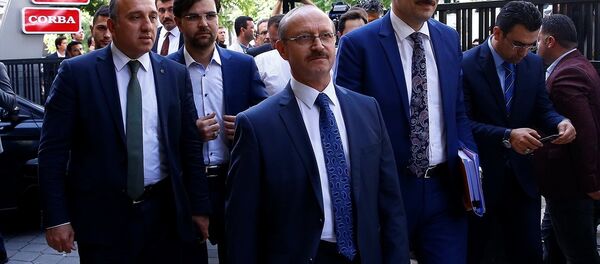 AK Parti aday listesini YSK'ya verdi - Sputnik Türkiye