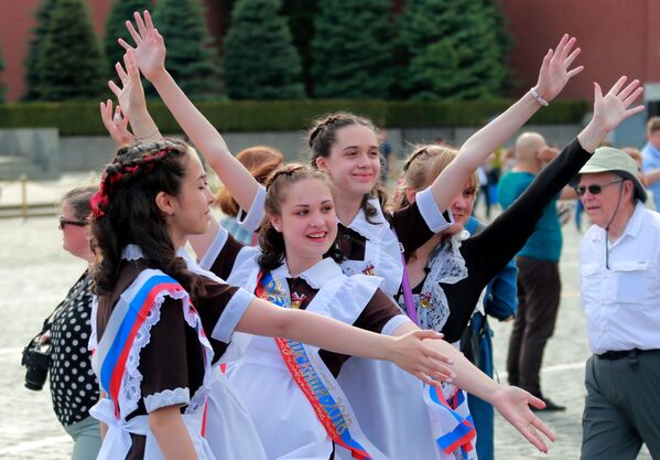 Rusya'daki okullarda son zil etkinliği - Sputnik Türkiye