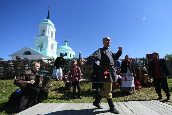 Kazan'da Karavon halk festivali - Sputnik Türkiye