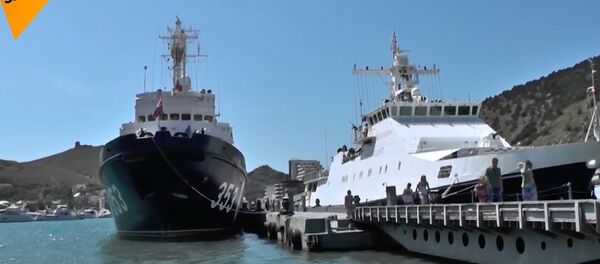 Kırım Köprüsü’nü koruyan gemiler halkın ziyaretine açıldı - Sputnik Türkiye