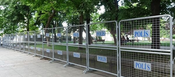 Gezi Parkı, bariyer - Sputnik Türkiye
