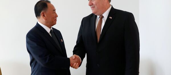 Kim Yong-chol- Mike Pompeo - Sputnik Türkiye