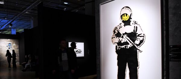 Graffiti sanatçısı Banksy eserleri Moskova'da - Sputnik Türkiye