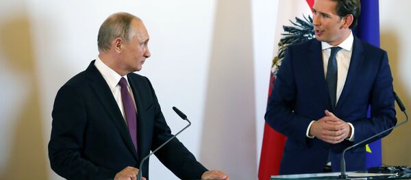 Rusya Devlet Başkanı Vladimir Putin- Avusturya Başbakanı Sebastian Kurz - Sputnik Türkiye
