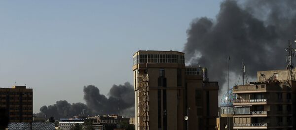 Irak Bağdat'ta seçim sandıkları yandı - Sputnik Türkiye