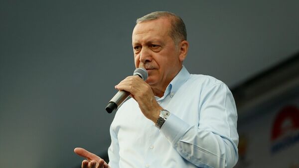 Erdoğan'dan İnce'ye: Oy almak için bu numaraları neden yapıyorsun? - Sputnik Türkiye