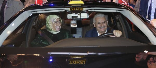 Başbakan Binali Yıldırım Başbakan Binali Yıldırım - Sputnik Türkiye