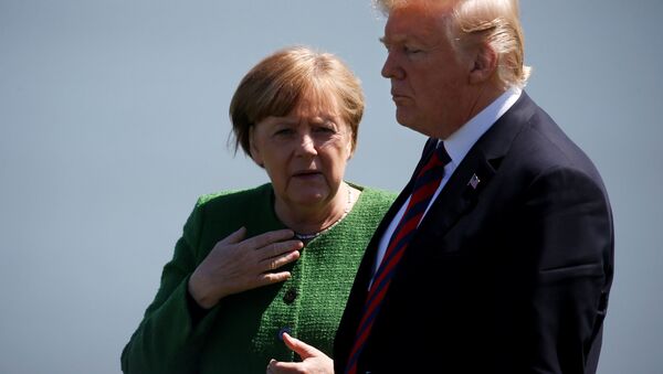 ABD Başkanı Donald Trump-Almanya Başbakanı Angela Merkel - Sputnik Türkiye