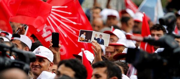 Muharrem İnce Diyarbakır mitinginde - Sputnik Türkiye