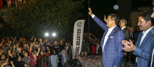 Nihat Zeybekci - Sputnik Türkiye