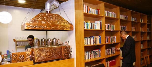 Erdoğan'dan kıraathane ziyareti - Sputnik Türkiye