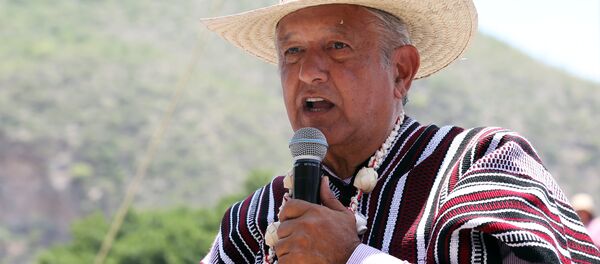 Andres Manuel Lopez Obrador, namı diğer 'Amlo' ya da 'El Peje' yani 'Timsah Zargana' - Sputnik Türkiye