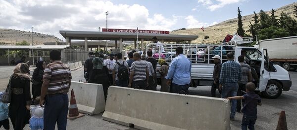 Suriyeliler bayram dönüşü Suriyeliler bayram dönüşü - Sputnik Türkiye