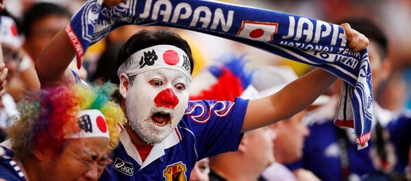 2018 Dünya Kupası'nda ulusal takımını destekleyen bir Japon taraftar - Sputnik Türkiye