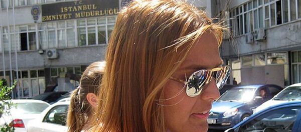 Demet Akalın - Sputnik Türkiye