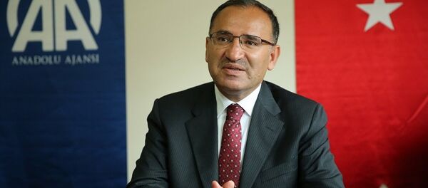 Bekir Bozdağ Bekir Bozdağ - Sputnik Türkiye