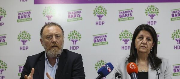 HDP Eş Genel Başkanları Pervin Buldan (sağda) ve Sezai Temelli (solda) - Sputnik Türkiye