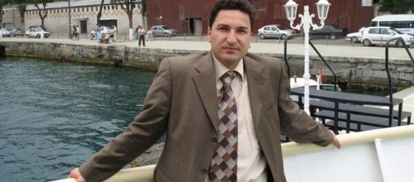 Adil Öksüz'ü arayan polislerden Ercan Özoğluöz - Sputnik Türkiye