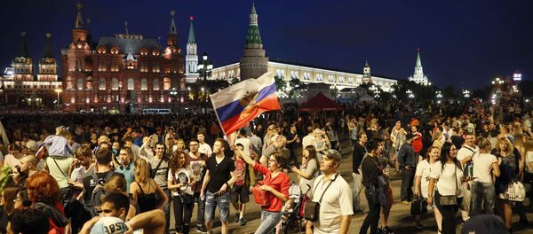 Rus taraftarlar çeyrek finali coşkuyla karşıladı - Sputnik Türkiye