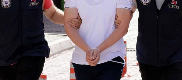 Gözaltı - Sputnik Türkiye