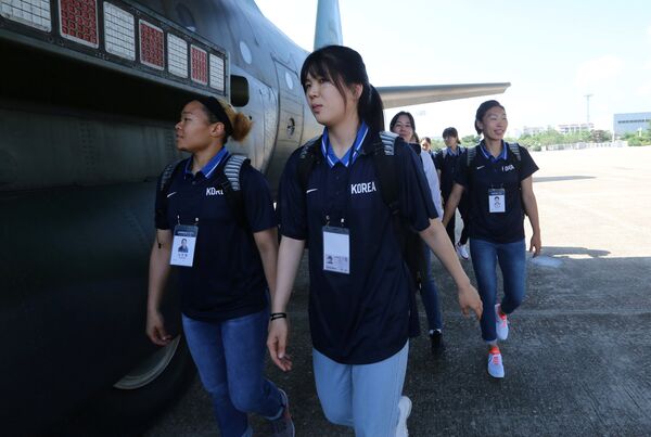 Güney Koreli kadın basketbol oyuncuları - Sputnik Türkiye