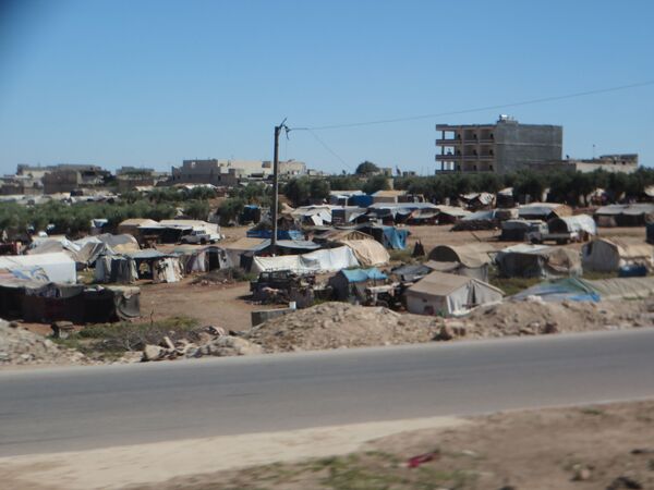 Suriye'nin Azaz şehrindeki çadır kent - Sputnik Türkiye