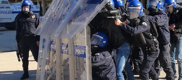 Polis, Türk polisi, Emniyet - Sputnik Türkiye