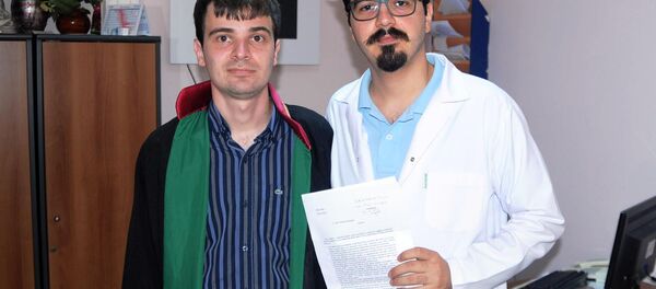 Doktora 'Eşek gibi bakacaksın' diyen hastaya 6500 lira para cezası - Sputnik Türkiye