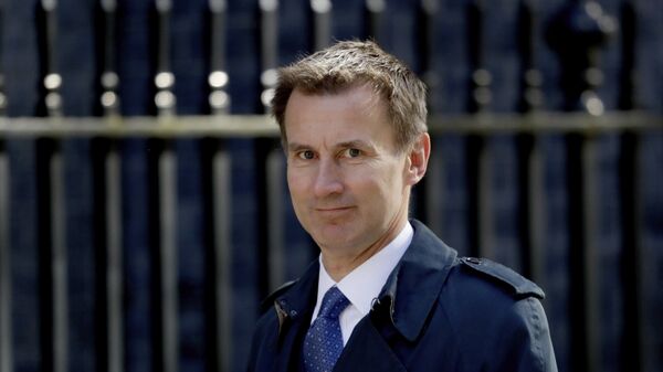 Britain's Health Secretary Jeremy Hunt arrives for a cabinet meeting at 10 Downing Street in London, Tuesday, May 1, 2018. - Sputnik Türkiye