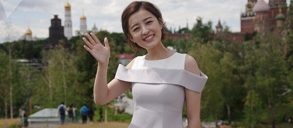 Çin’in güzel sunucusu Rusya Dünya Kupası’yla ilgili izlenimlerini paylaştı - Sputnik Türkiye