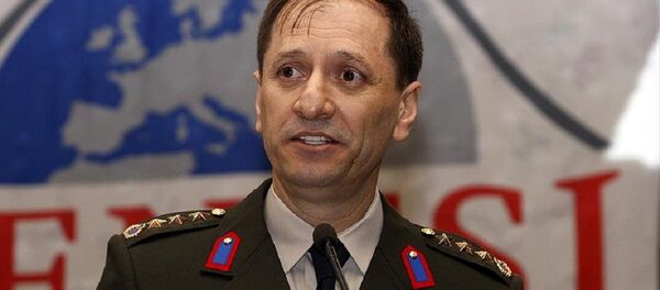 Burhanettin Cihangiroğlu Burhanettin Cihangiroğlu - Sputnik Türkiye