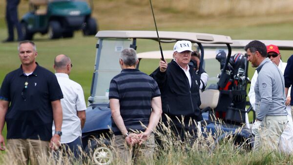 ABD Başkanı Donald Trump İskoçya'da golf oynadı - Sputnik Türkiye