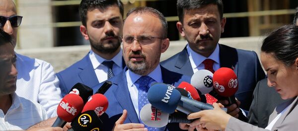 Bülent Turan Bülent Turan - Sputnik Türkiye