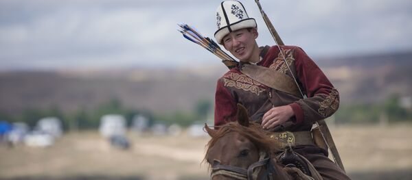 Kırgızistan'da Issık Göl kenarında etnik festival - Sputnik Türkiye