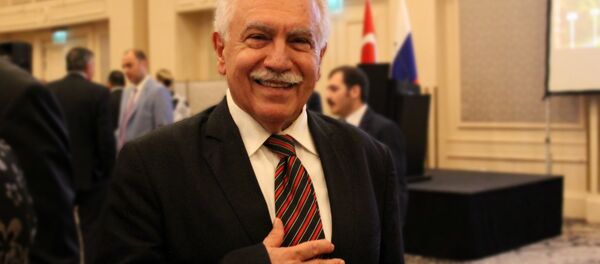 Doğu Perinçek - Sputnik Türkiye